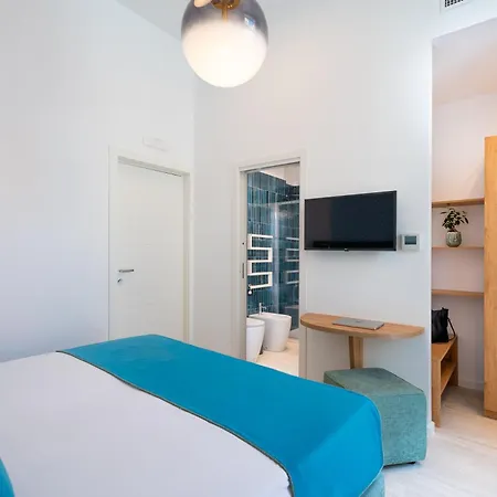 Domus Gualtieri 4*