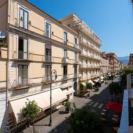 Domus Gualtieri Sorrento