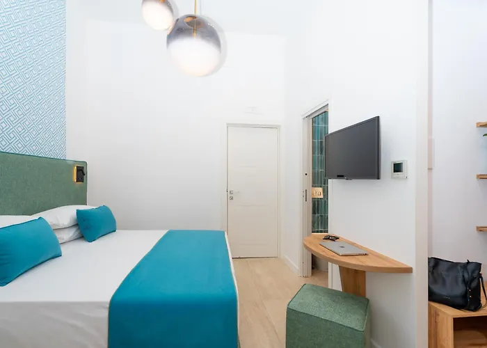 Pensión Domus Gualtieri 4*