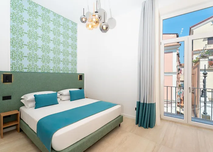 Domus Gualtieri 4*
